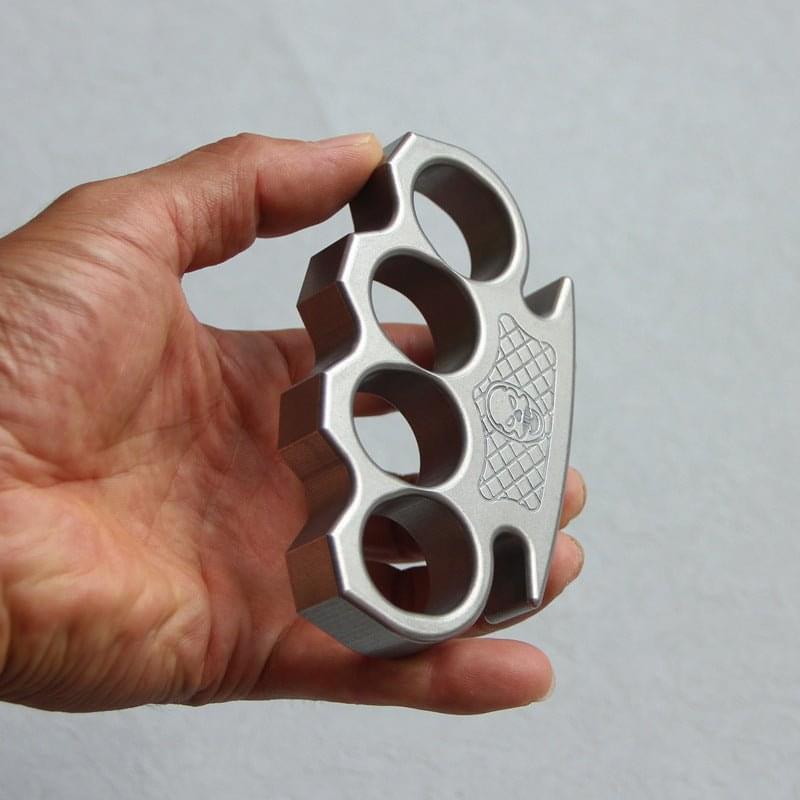Knuckle Duster – Punisher Skull Four Finger 15mm Ultra Thick CNC EDC