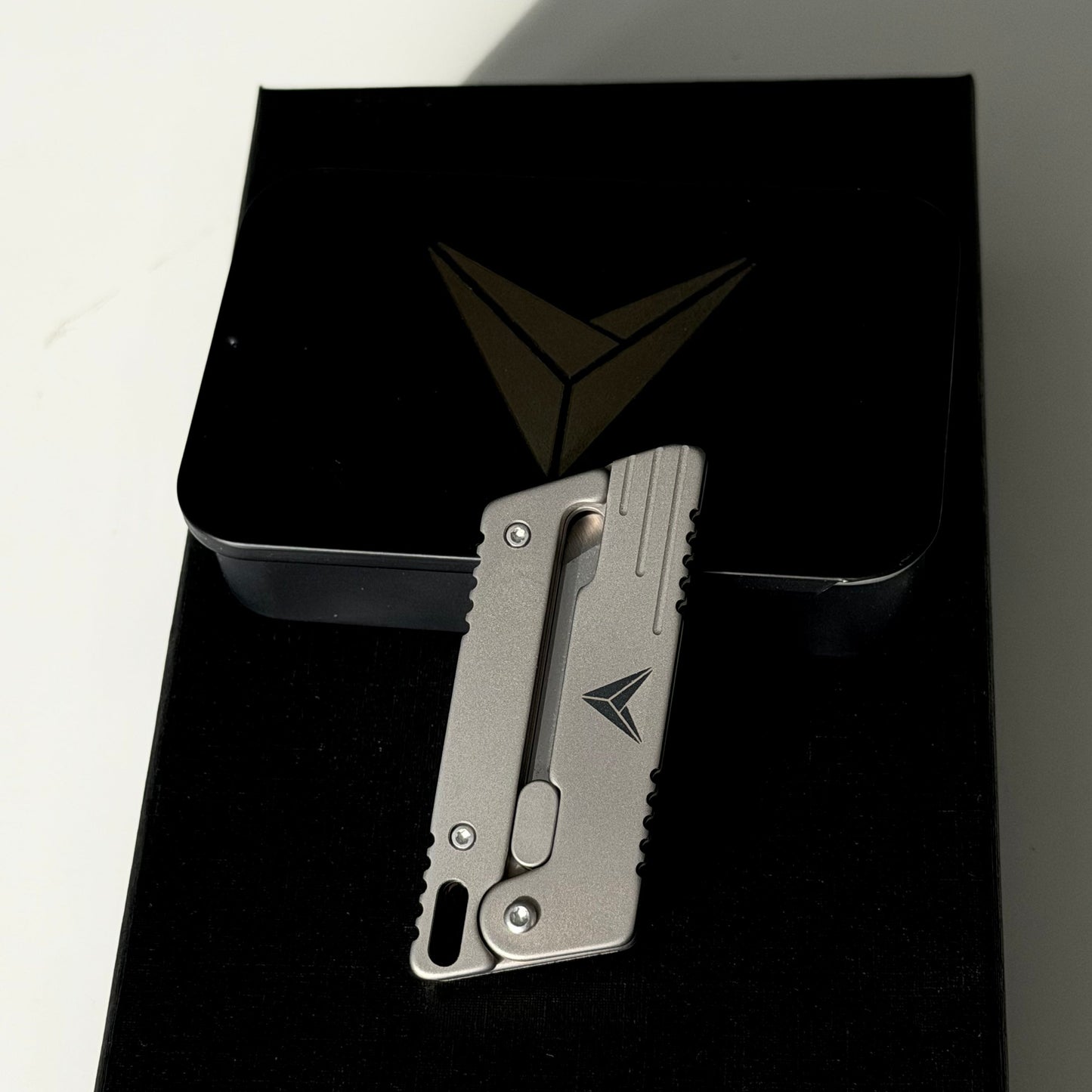 VOLOS Flick Ninja Gravity Knife | Titanium Alloy EDC Fidget Blade