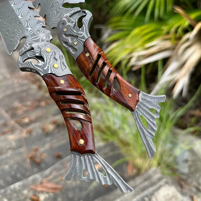 Ironwood Fang Damascus Fishbone Fixed Blade Knife - 95-Layer Hand-Forged with Ironwood Handle