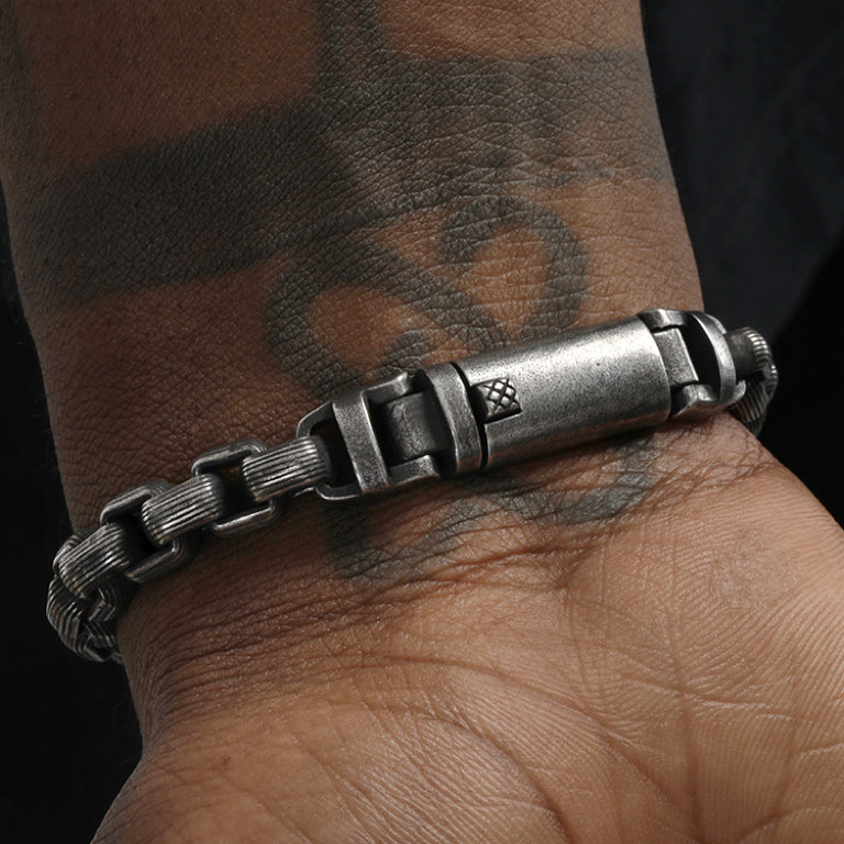 RustEdge Titanium Steel Industrial Punk Bracelet - Oxidized Finish