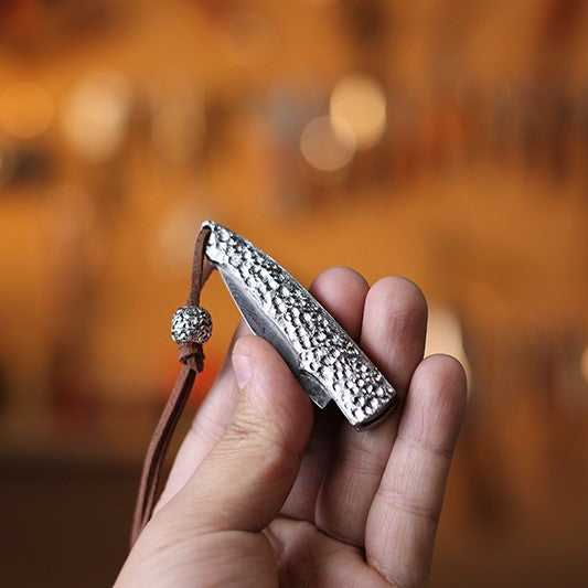 Folding Knife Damascus Steel Pocket Knife Compact Keychain EDC Knife Collector Knife
