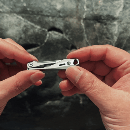 Titanium Scalpel Knife GR5 Micro Folding Replaceable Blade EDC TSA Compliant Travel