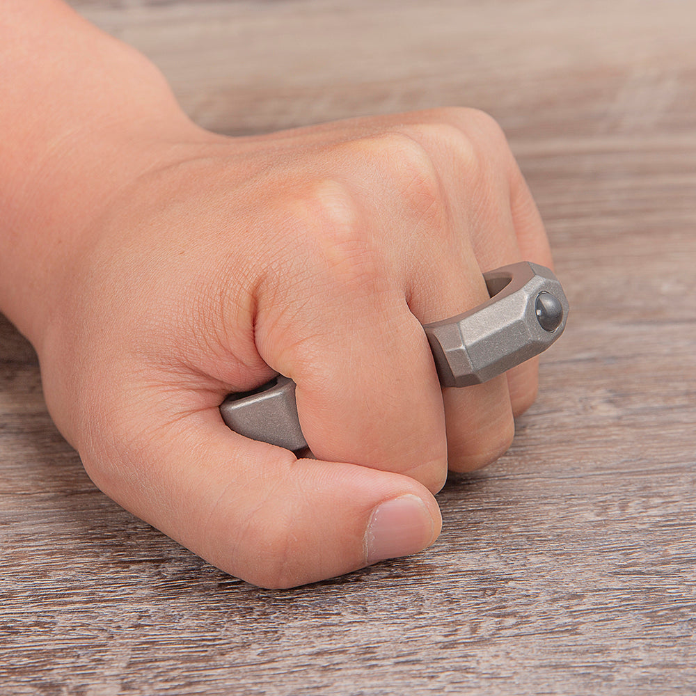 304 Stainless Steel Stonewash Knuckle with Ceramic Glass Breaker - Single Finger EDC