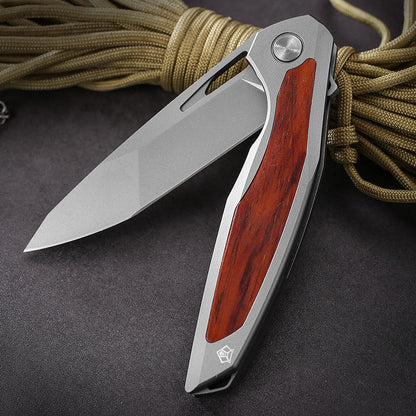 Razor-Edge Bear Claw D2 Steel Folding Knife - Carbon Fiber & Rosewood Options