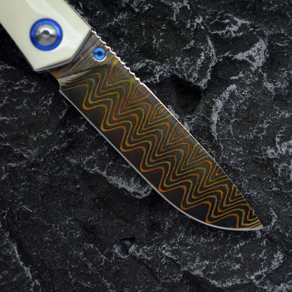 Winged Avian Damascus Folding Knife | G10 Handle & Zirconium Inlay | 59HRC